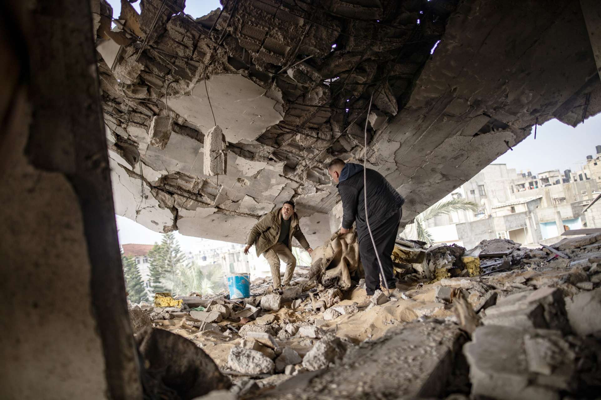 Israeli airstrikes hit Rafah