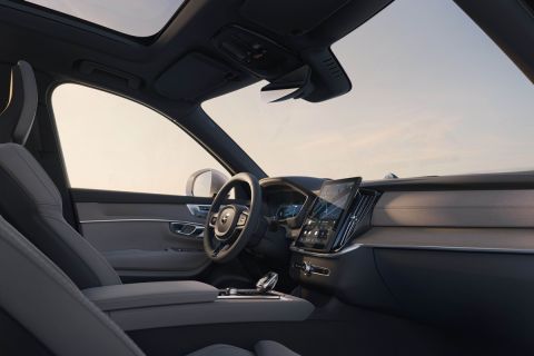Volvo XC90 T8 AWD