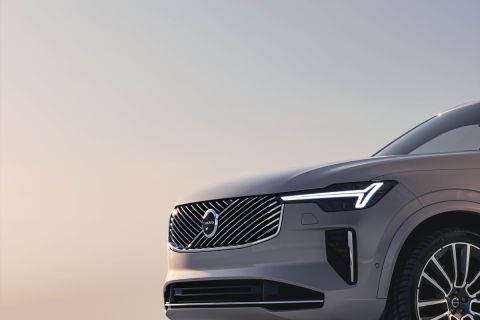Volvo XC90 T8 AWD